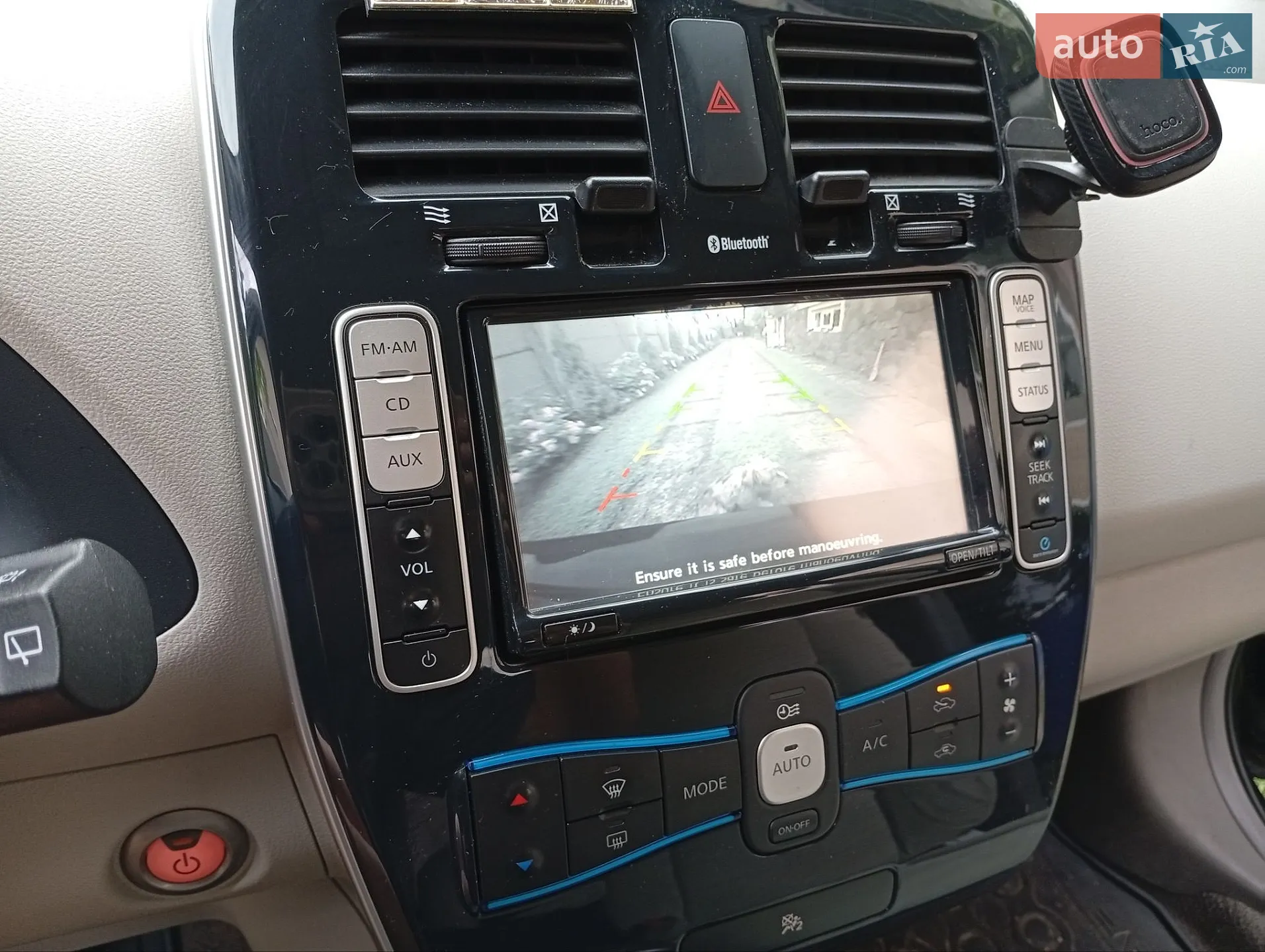 2012 Nissan Leaf - мініатюра 23