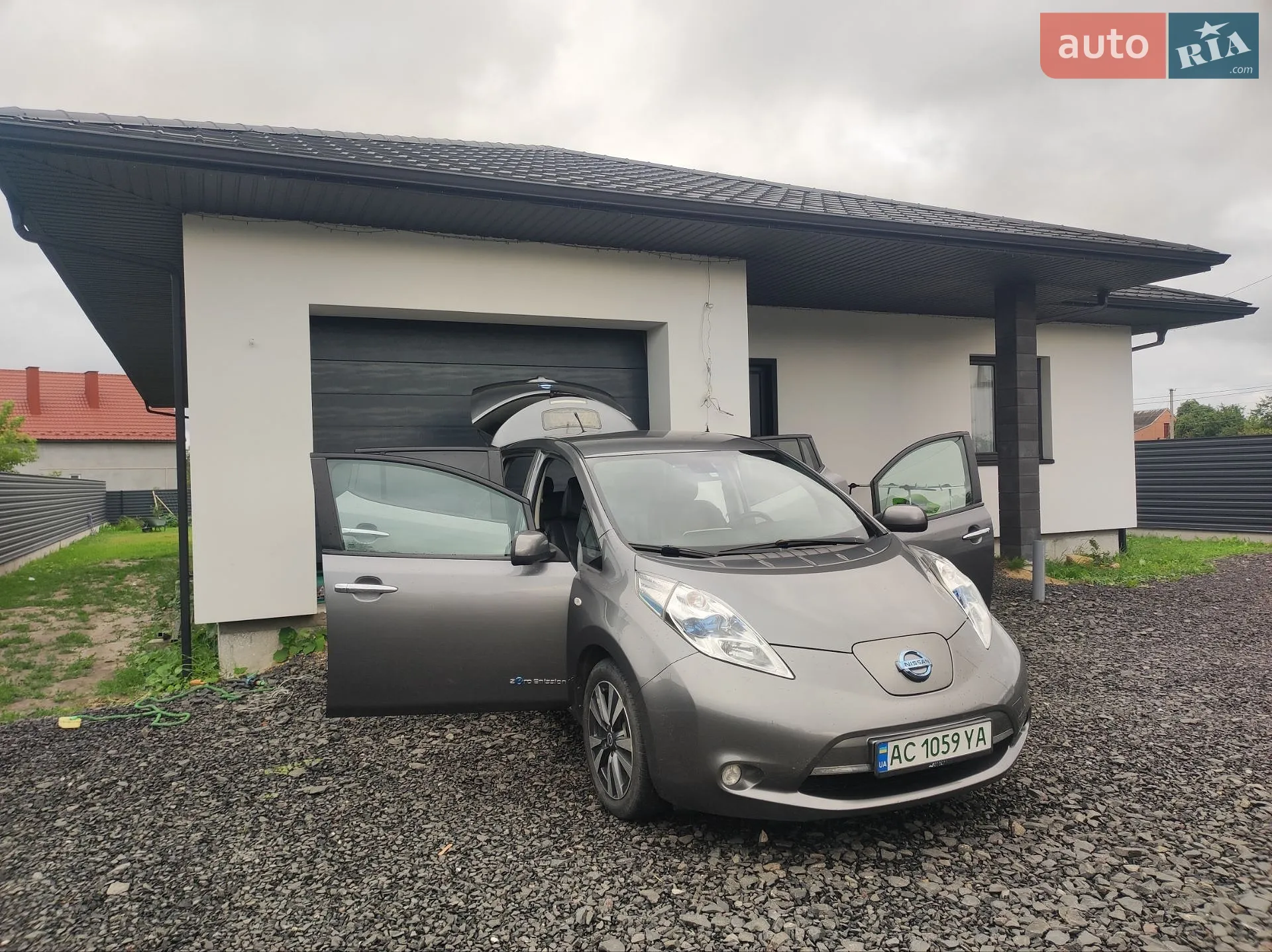 2013 Nissan Leaf - мініатюра 12