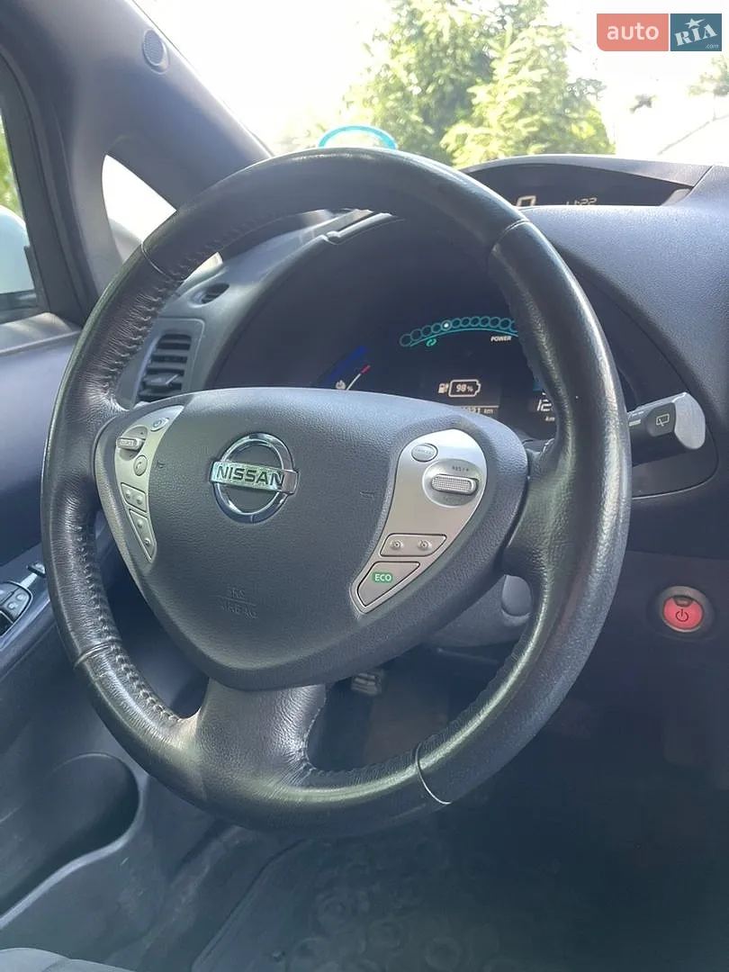 2015 Nissan Leaf - мініатюра 28