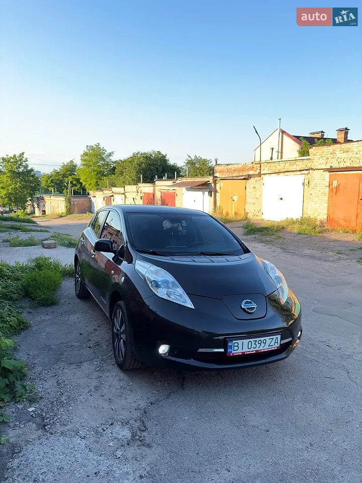 2013 Nissan Leaf - мініатюра 9