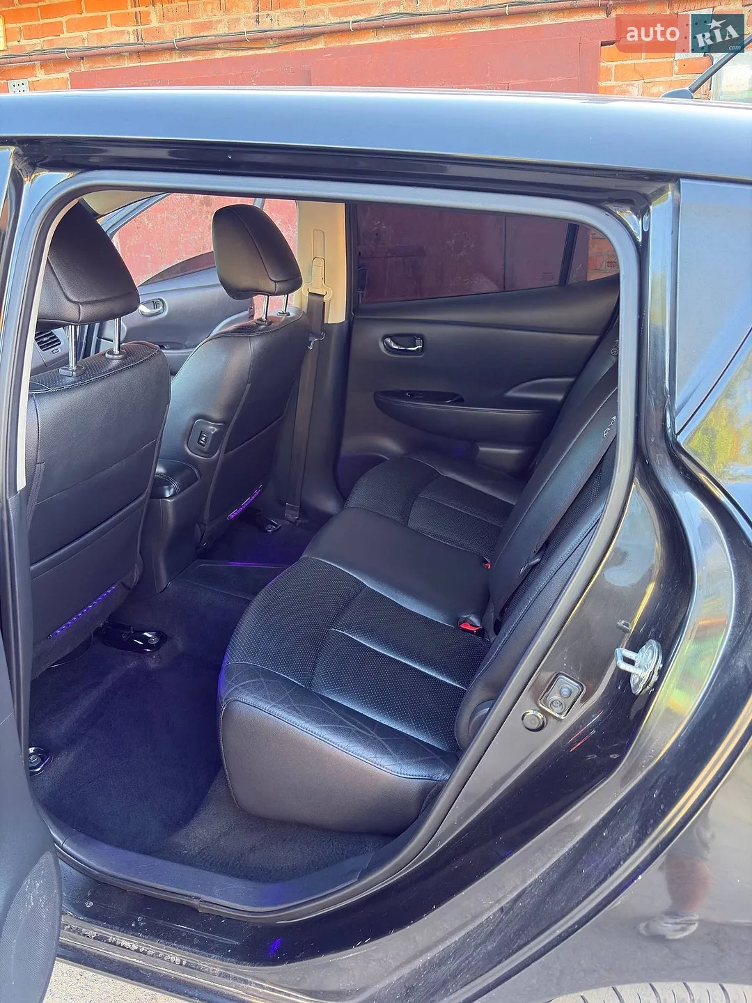 2014 Nissan Leaf - мініатюра 10