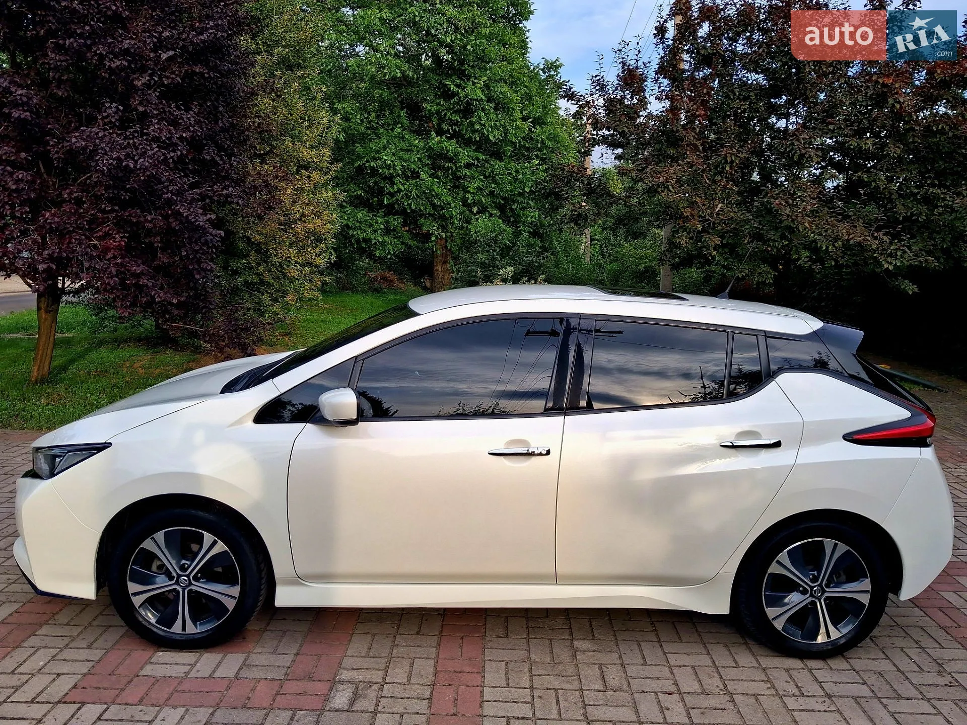 2020 Nissan Leaf - мініатюра 6
