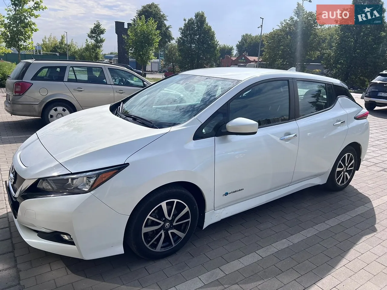 2017 Nissan Leaf - мініатюра 40