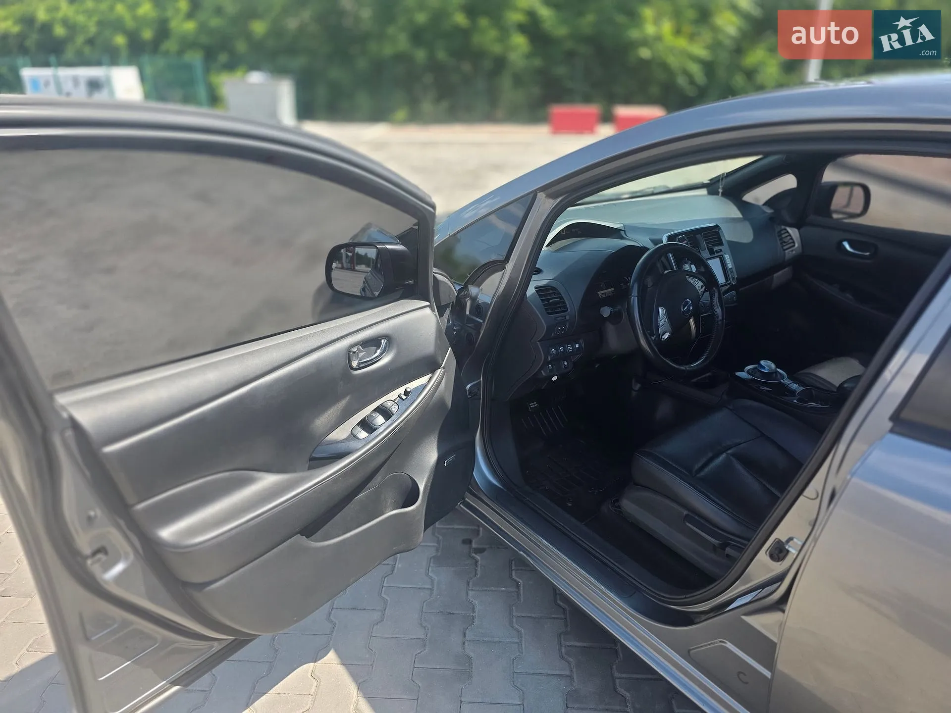 2013 Nissan Leaf - мініатюра 14