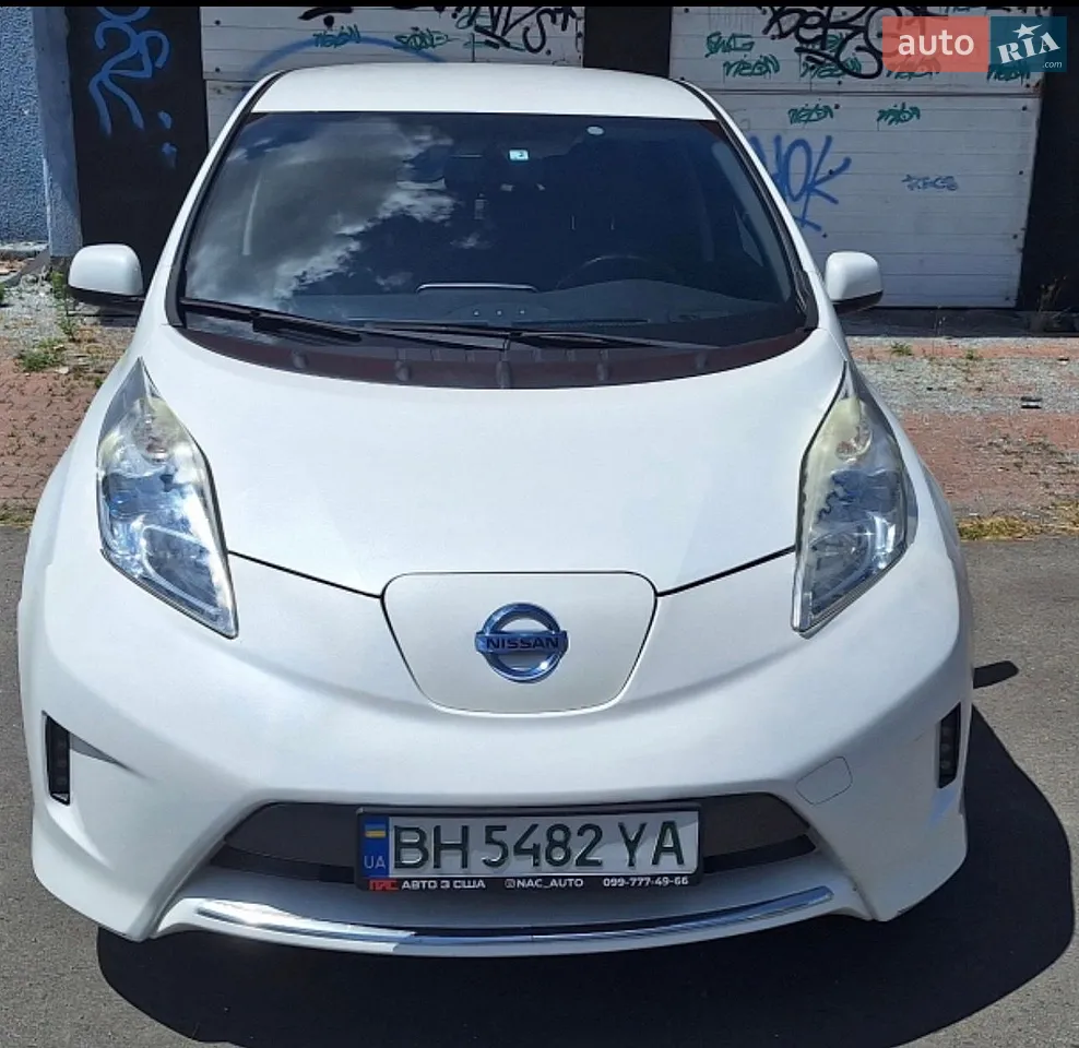 2014 Nissan Leaf - мініатюра 24
