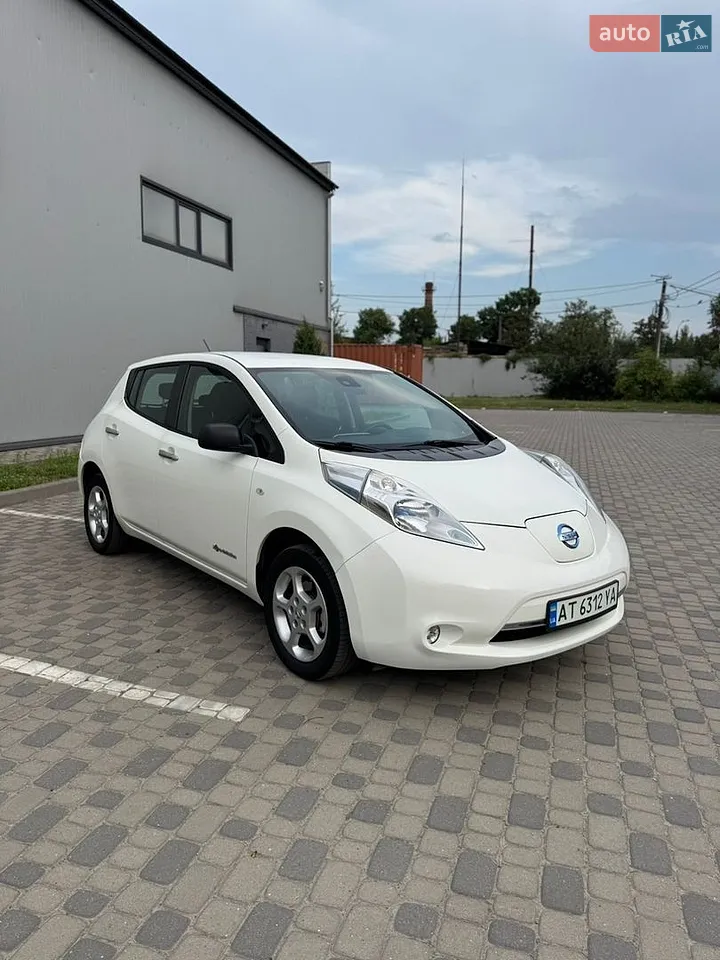 2015 Nissan Leaf - мініатюра 24