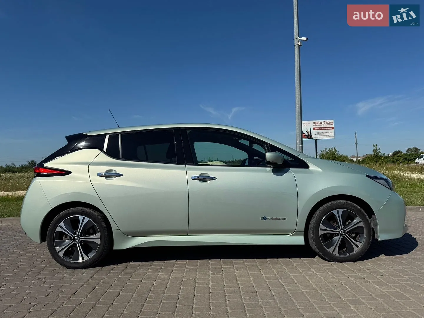 2018 Nissan Leaf - мініатюра 8