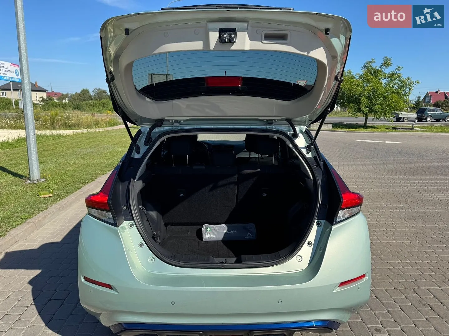 2018 Nissan Leaf - мініатюра 12