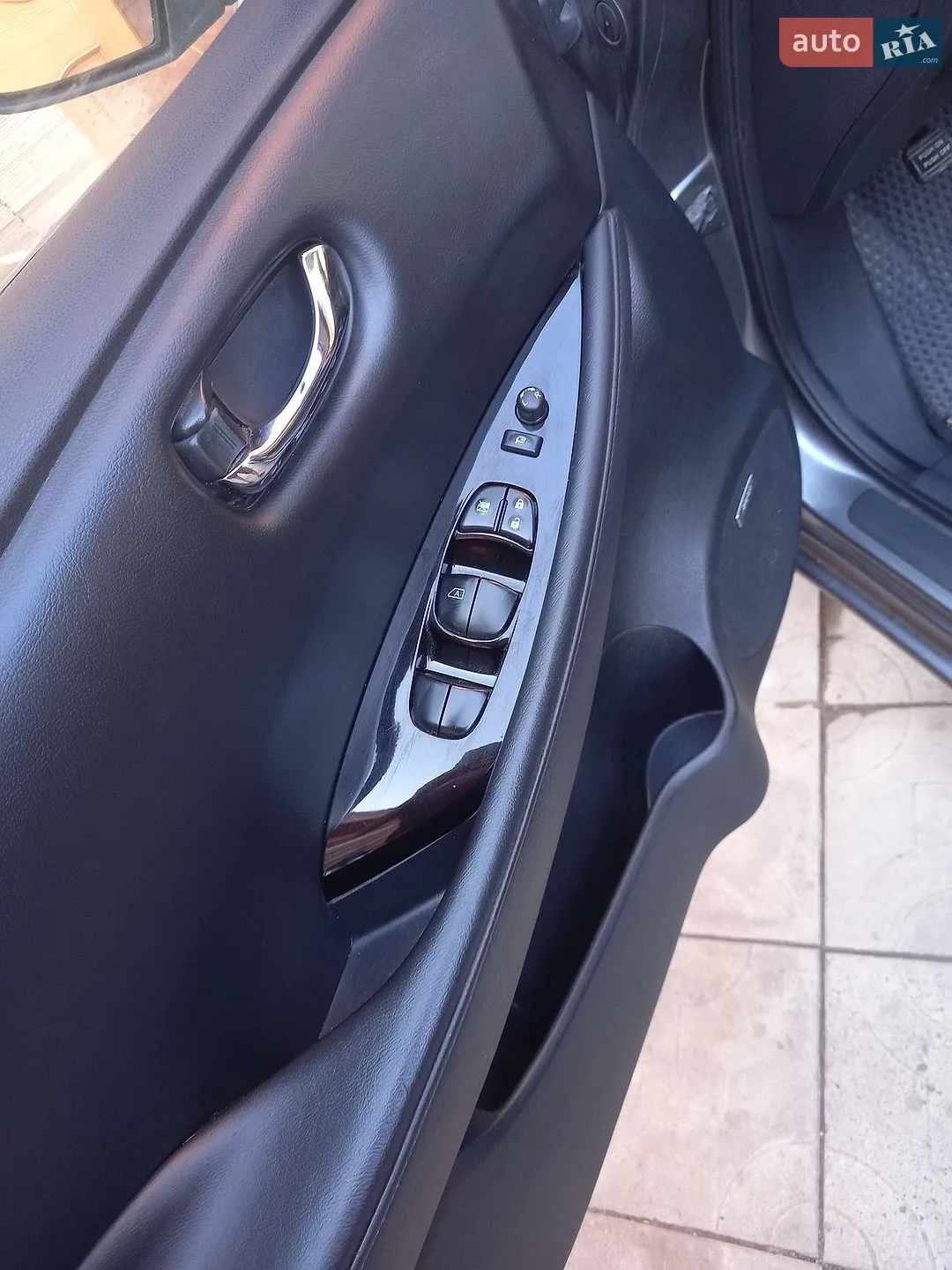 2014 Nissan Leaf - мініатюра 8