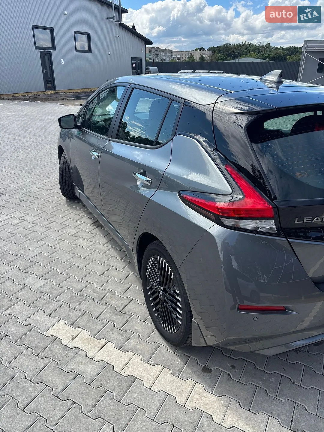 2023 Nissan Leaf - мініатюра 3