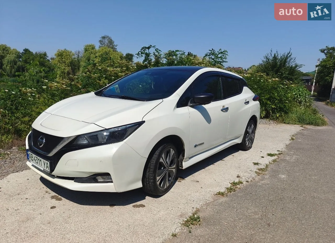 2018 Nissan Leaf - фото 1