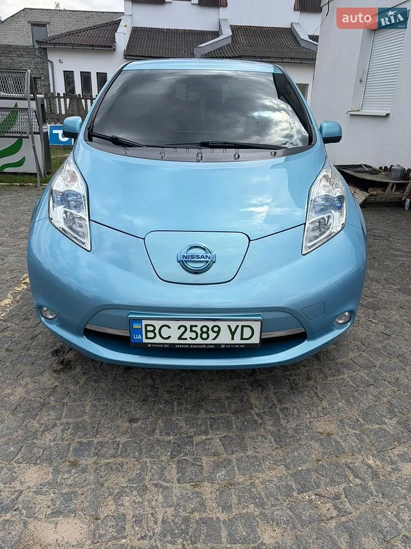 2015 Nissan Leaf - фото 1