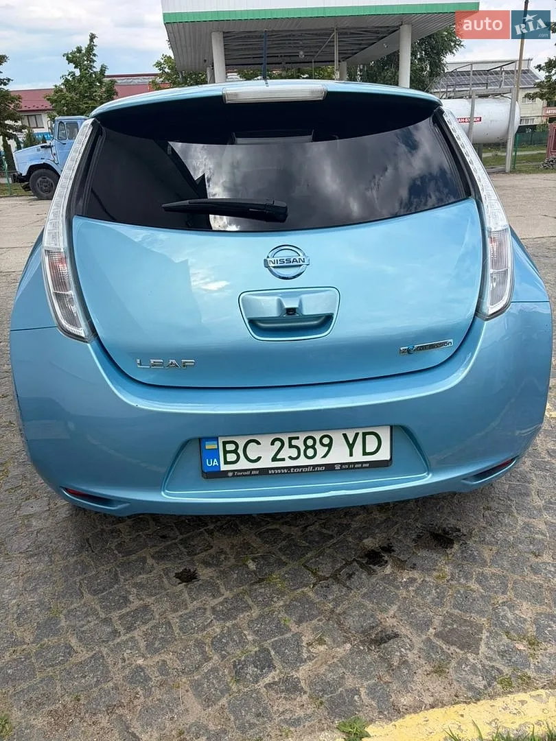 2015 Nissan Leaf - мініатюра 4