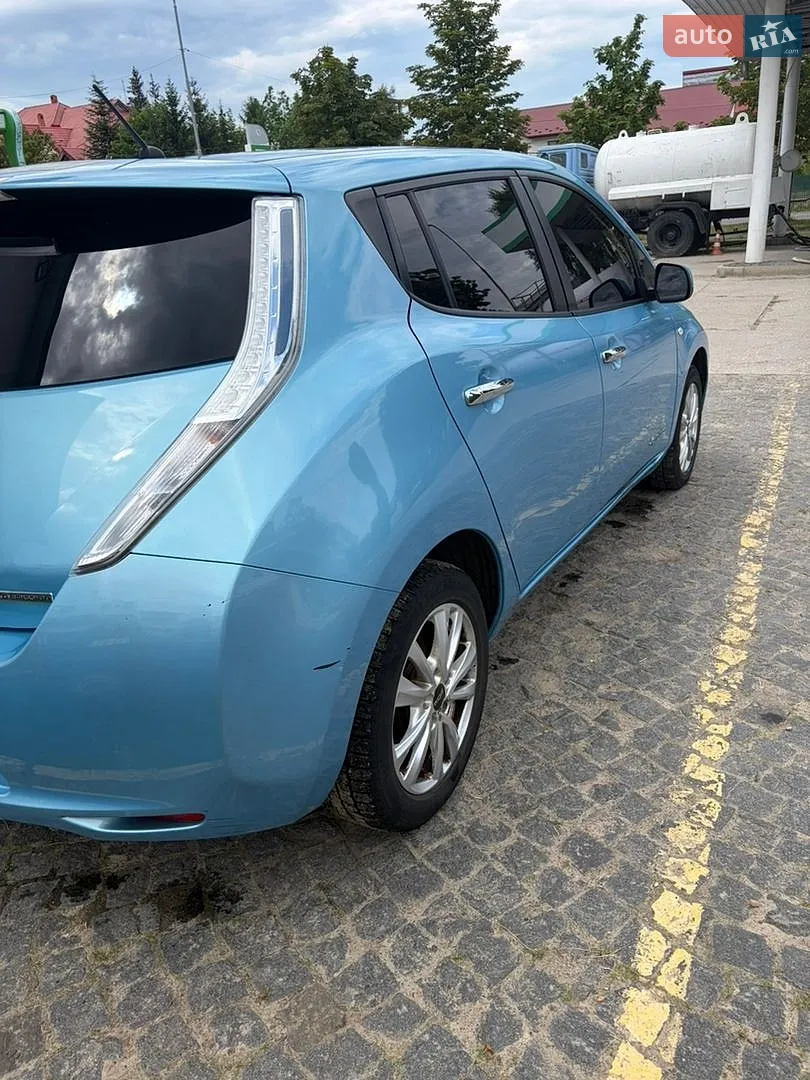 2015 Nissan Leaf - мініатюра 5