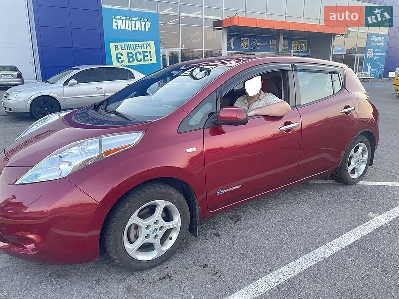 Nissan Leaf 2013