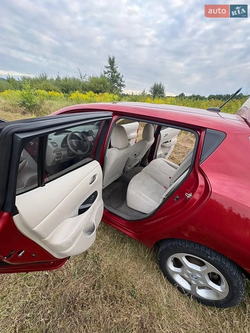 2012 Nissan Leaf - мініатюра 10