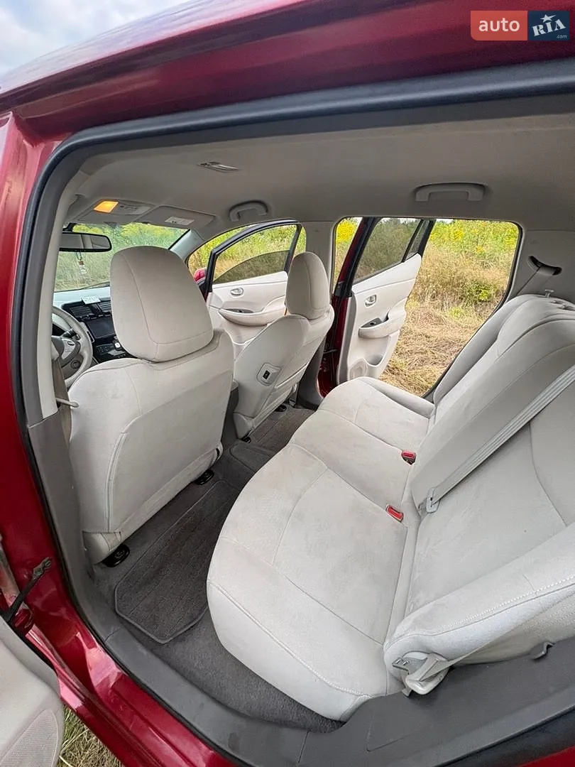 2012 Nissan Leaf - мініатюра 11