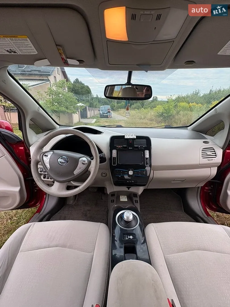 2012 Nissan Leaf - мініатюра 13