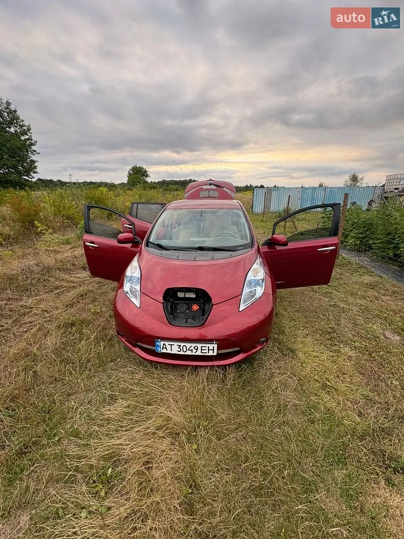 2012 Nissan Leaf - мініатюра 17