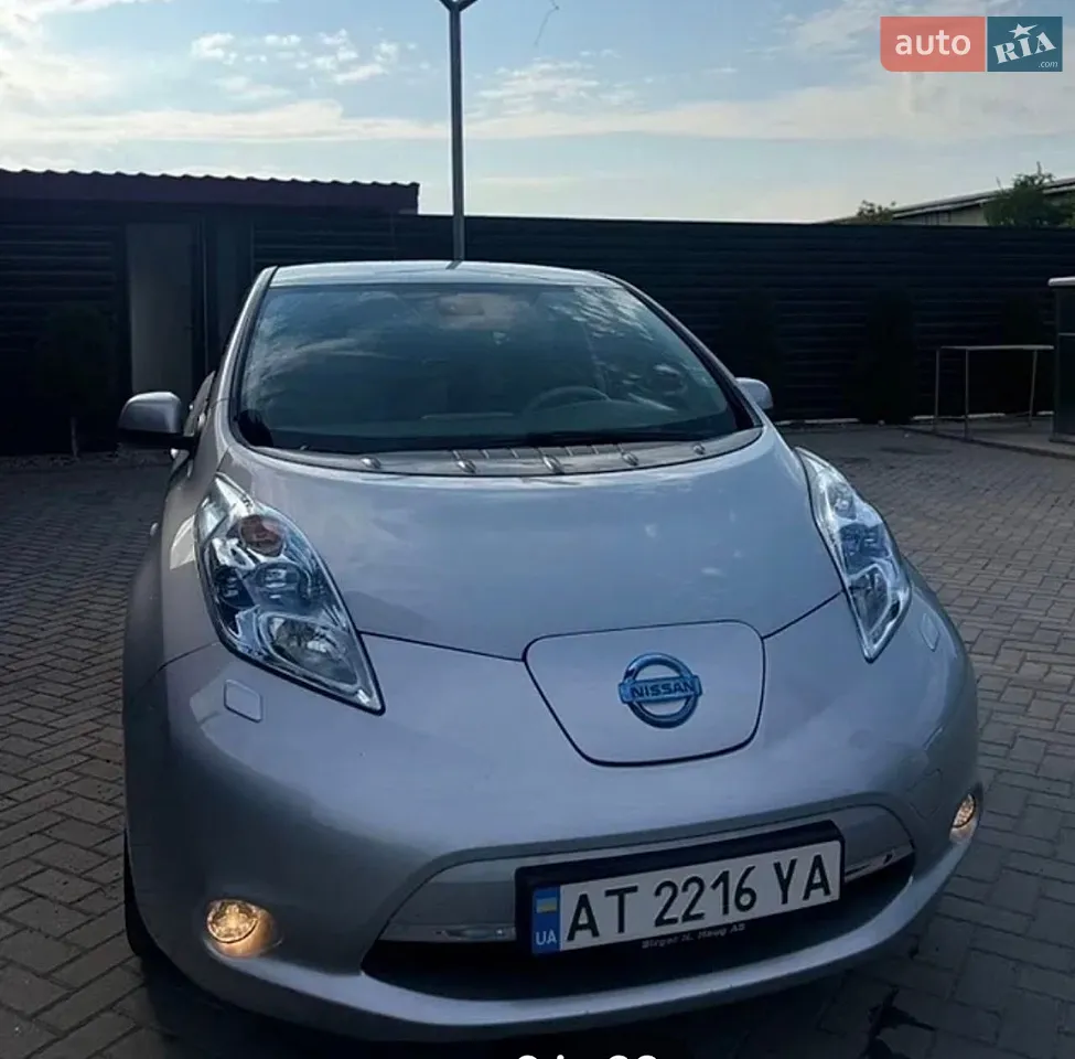 2012 Nissan Leaf - мініатюра 26