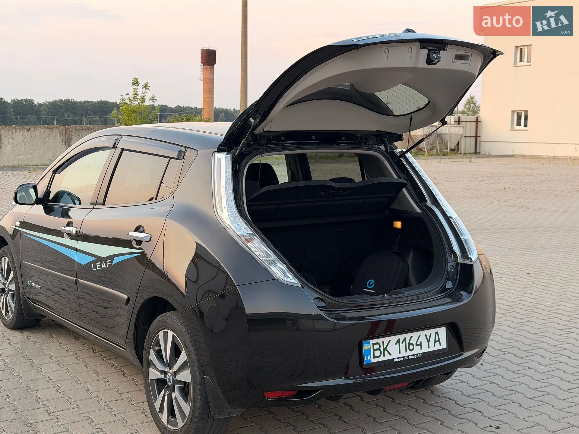 2015 Nissan Leaf - мініатюра 2