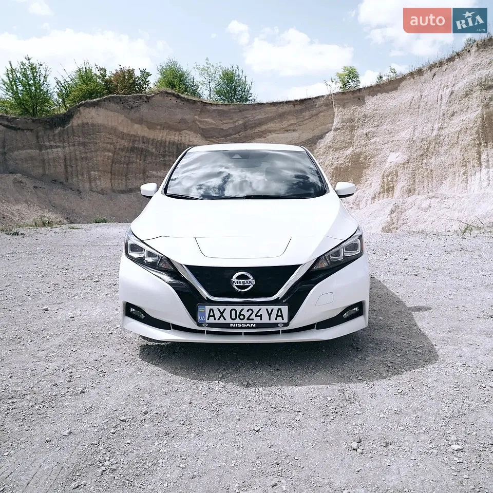 2020 Nissan Leaf - мініатюра 9