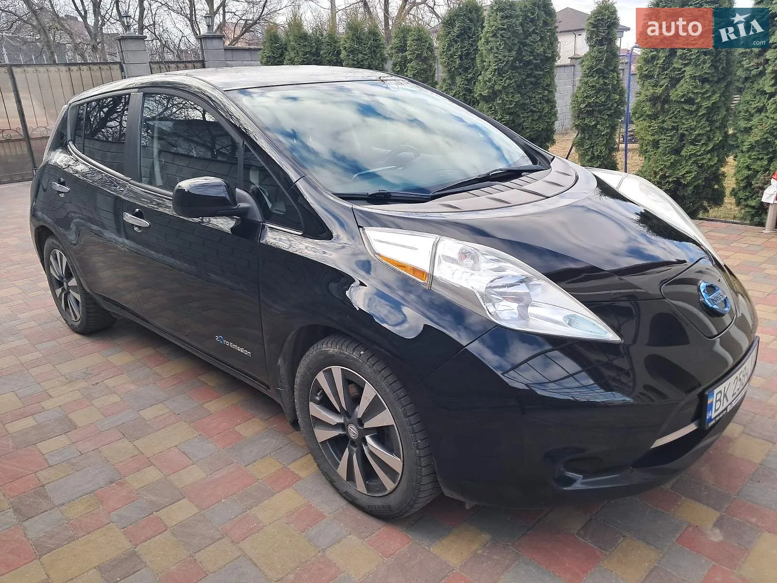 2015 Nissan Leaf - мініатюра 2