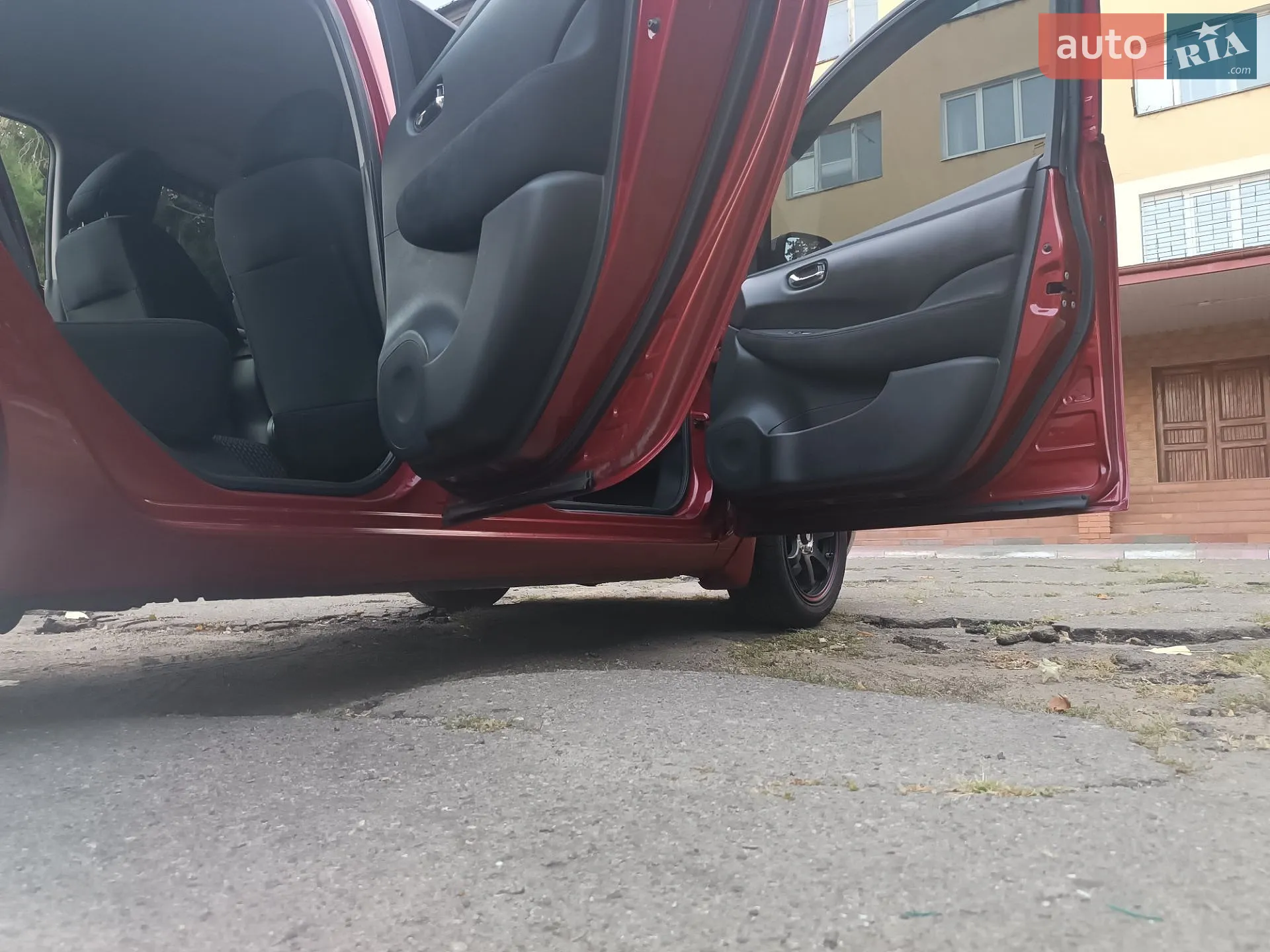2013 Nissan Leaf - мініатюра 16