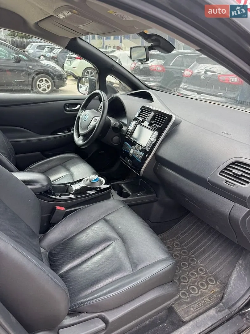 2016 Nissan Leaf - мініатюра 13