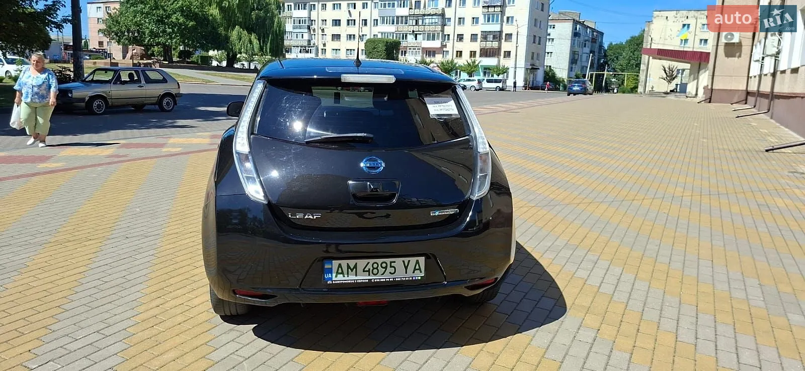 2016 Nissan Leaf - мініатюра 10