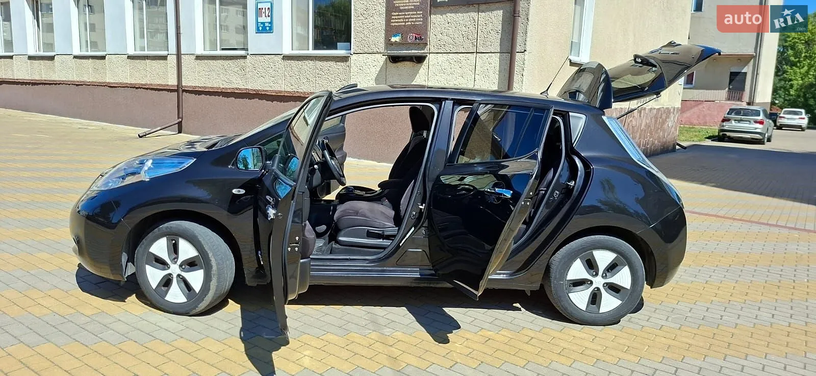 2016 Nissan Leaf - мініатюра 31