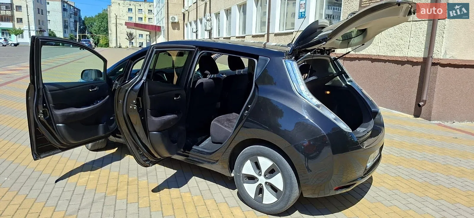 2016 Nissan Leaf - мініатюра 32