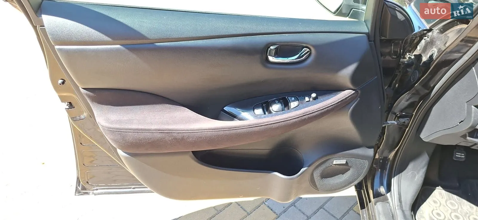 2016 Nissan Leaf - мініатюра 43