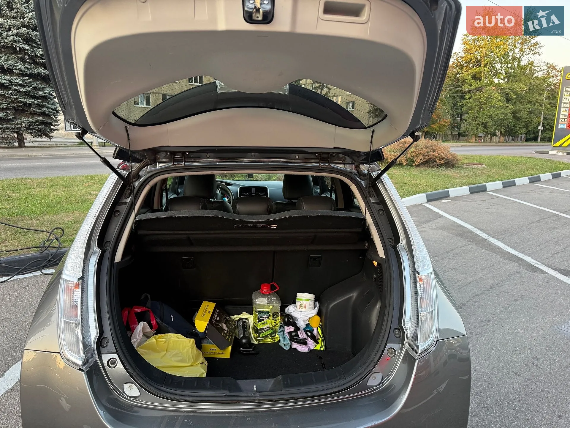 2017 Nissan Leaf - мініатюра 3