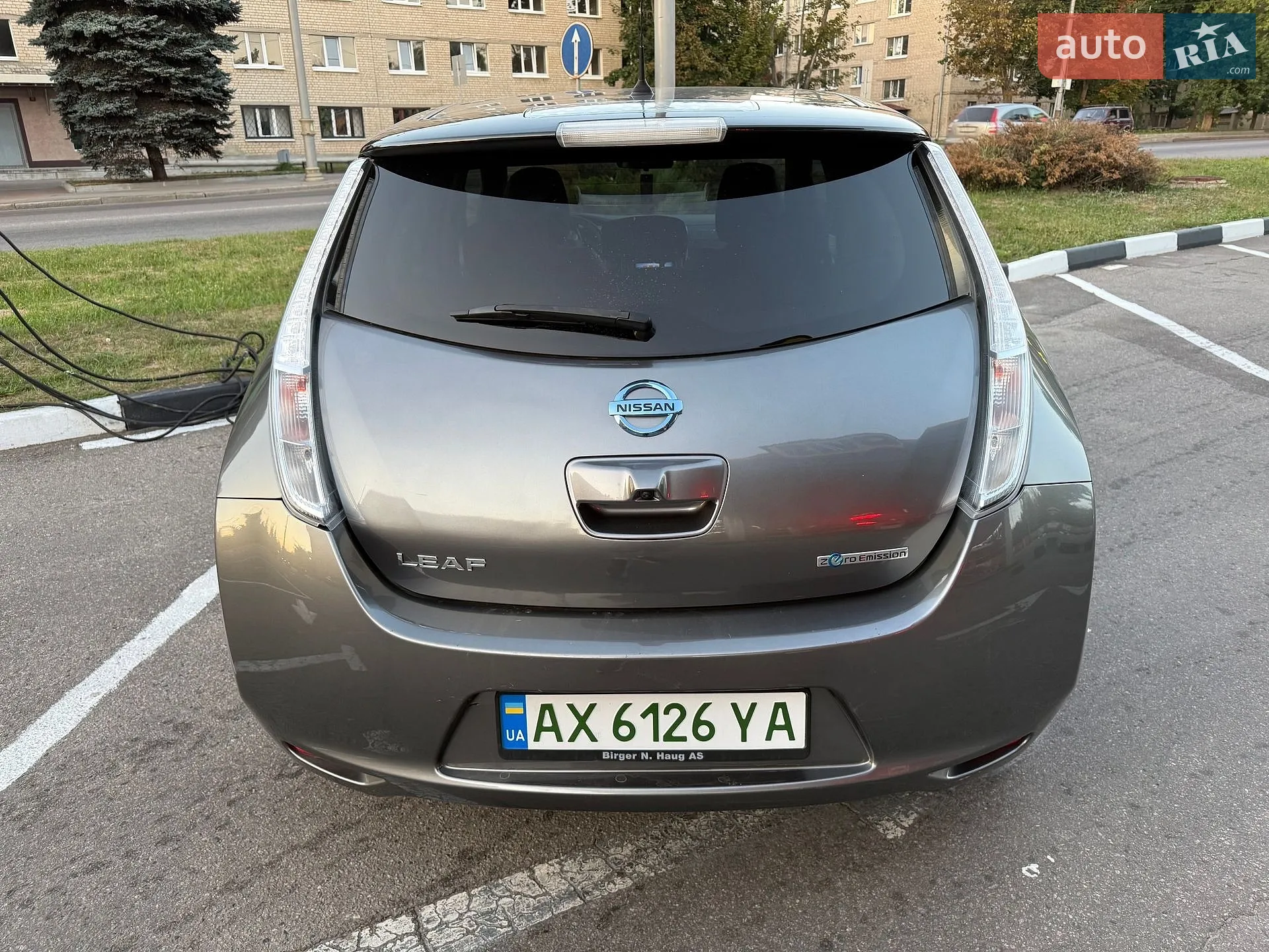 2017 Nissan Leaf - мініатюра 2