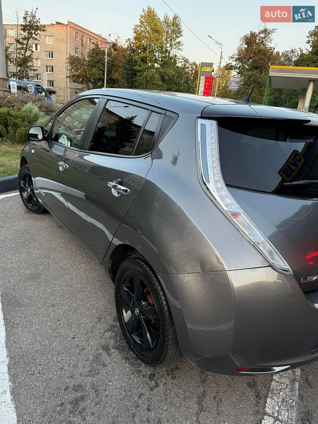 2017 Nissan Leaf - мініатюра 4