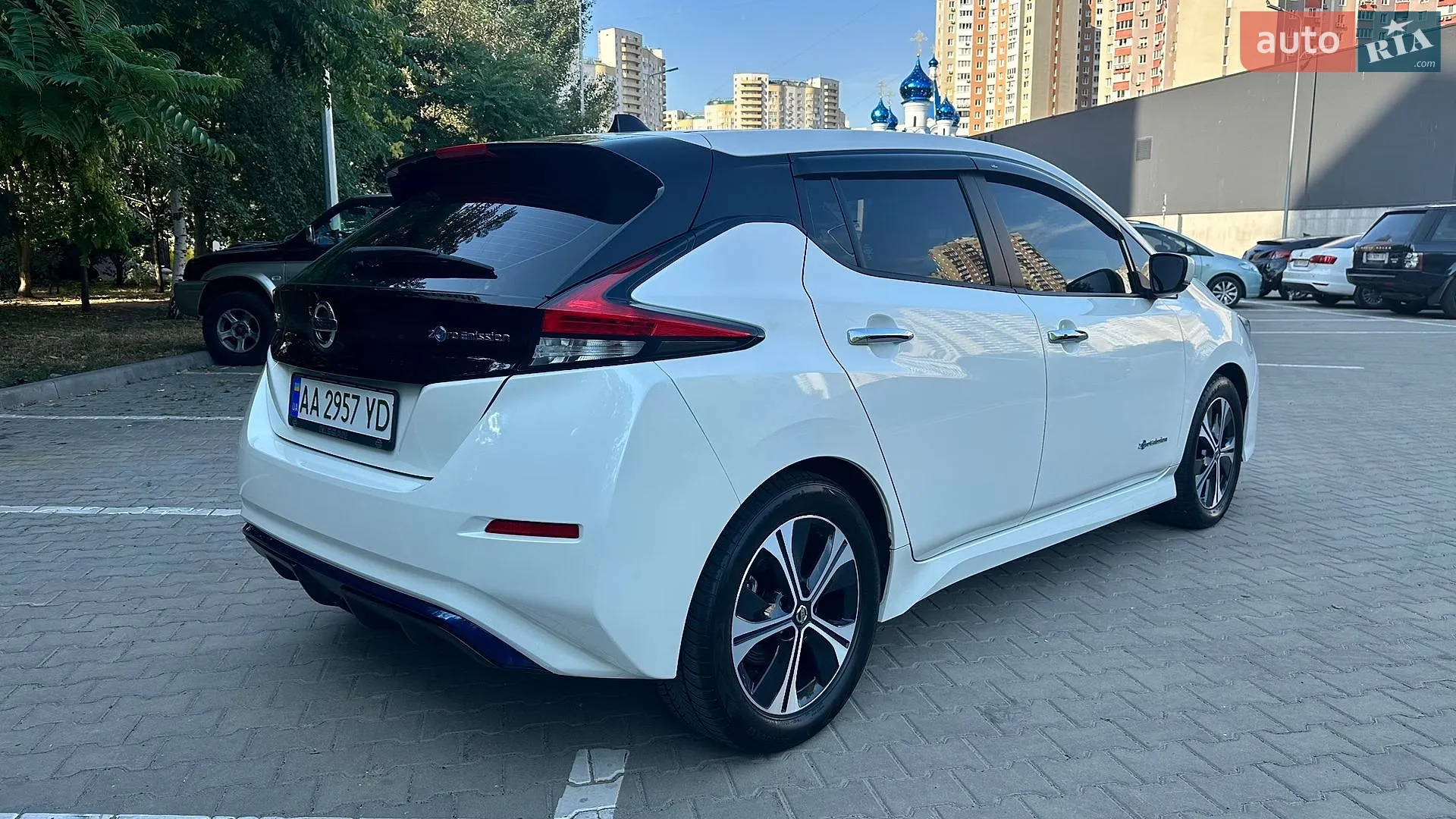 2020 Nissan Leaf - мініатюра 4
