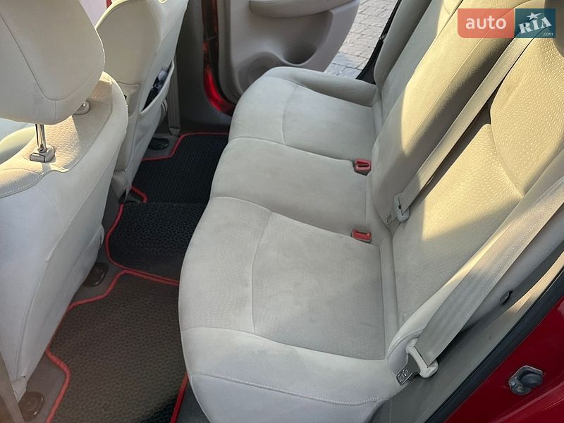 Хетчбек Nissan Leaf 2012 в Львові