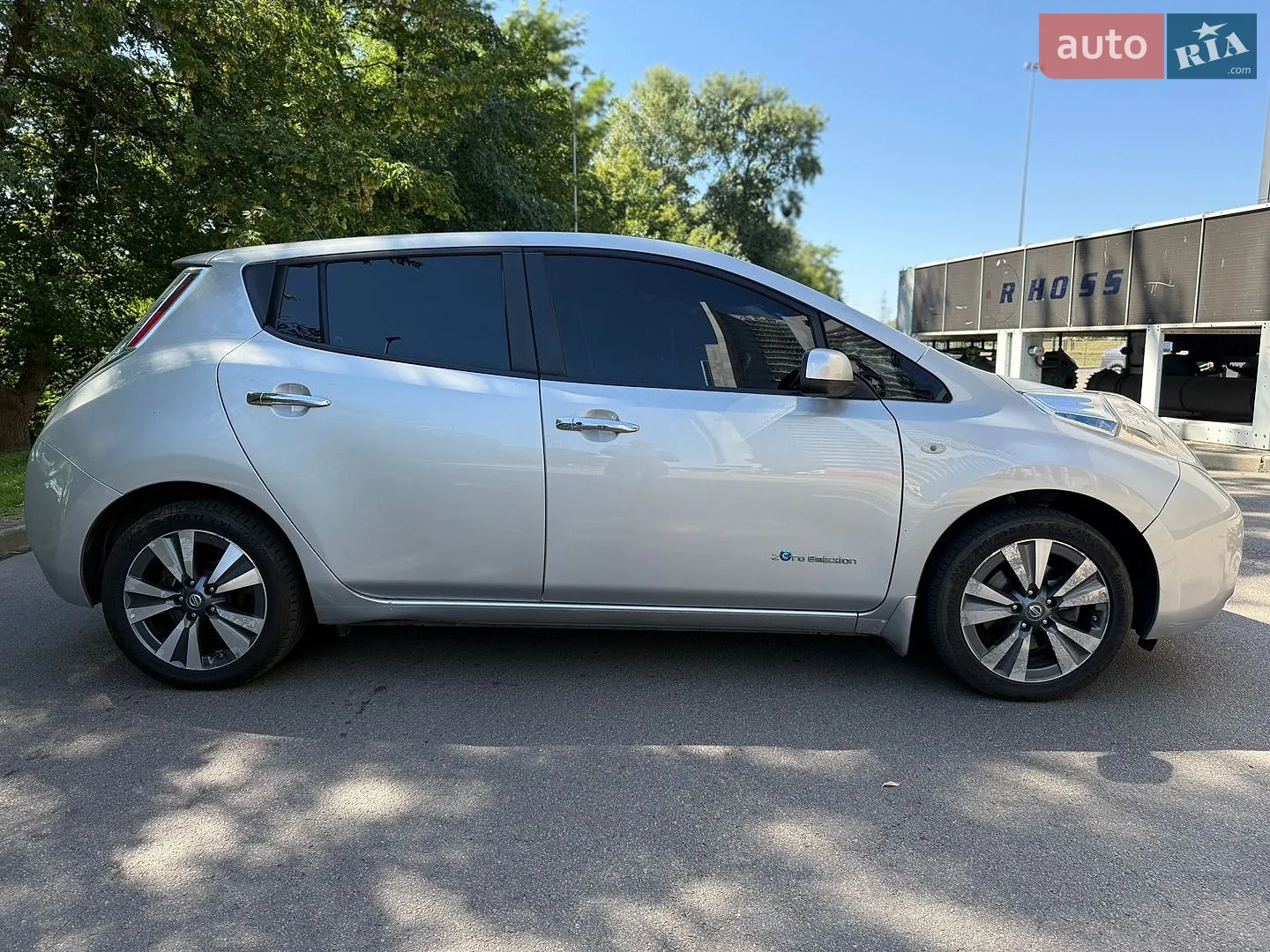 2016 Nissan Leaf - мініатюра 6