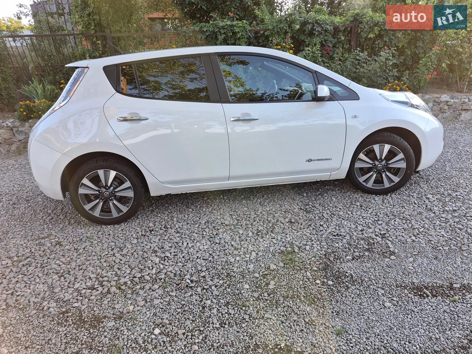 2014 Nissan Leaf - мініатюра 6