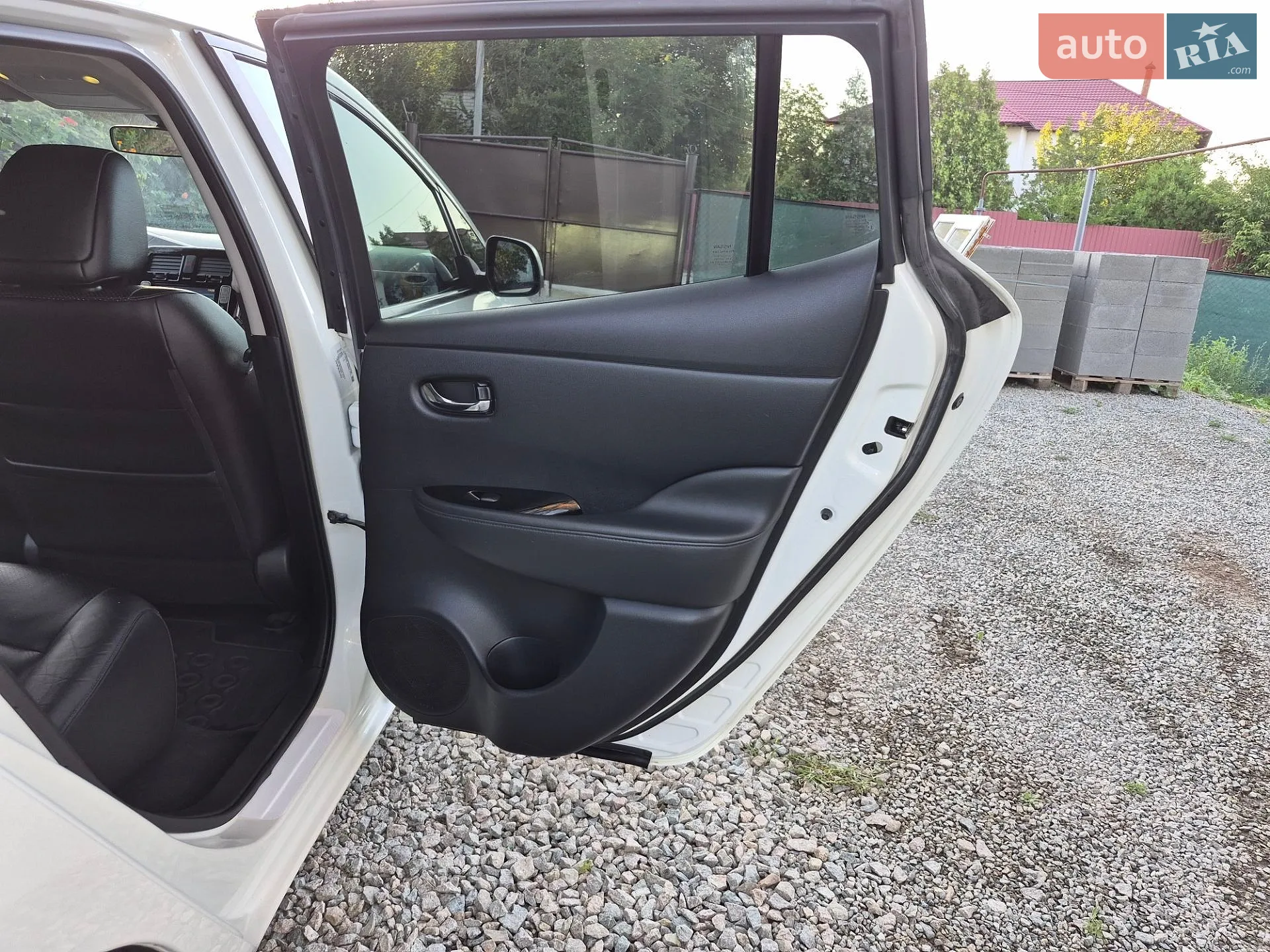 2014 Nissan Leaf - мініатюра 33
