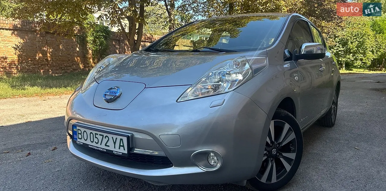 2015 Nissan Leaf - мініатюра 11