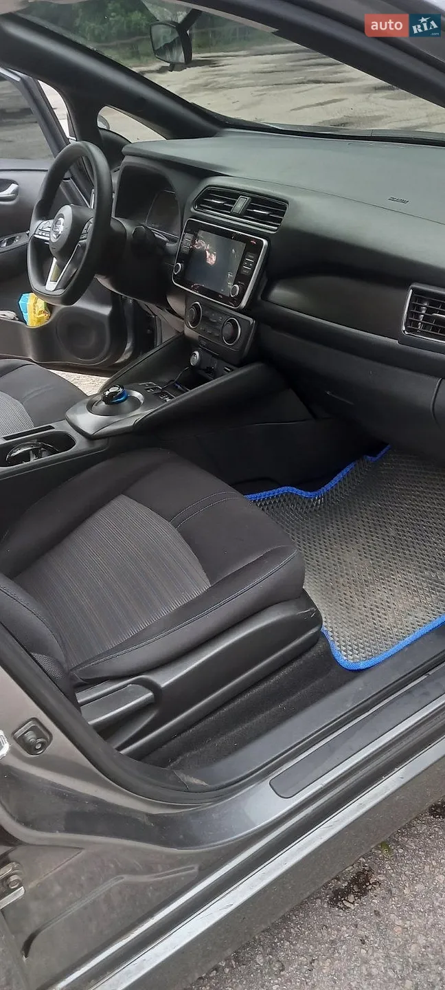 2021 Nissan Leaf - мініатюра 10