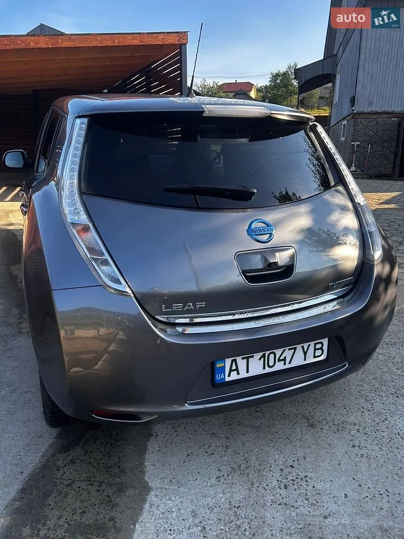2016 Nissan Leaf - мініатюра 5