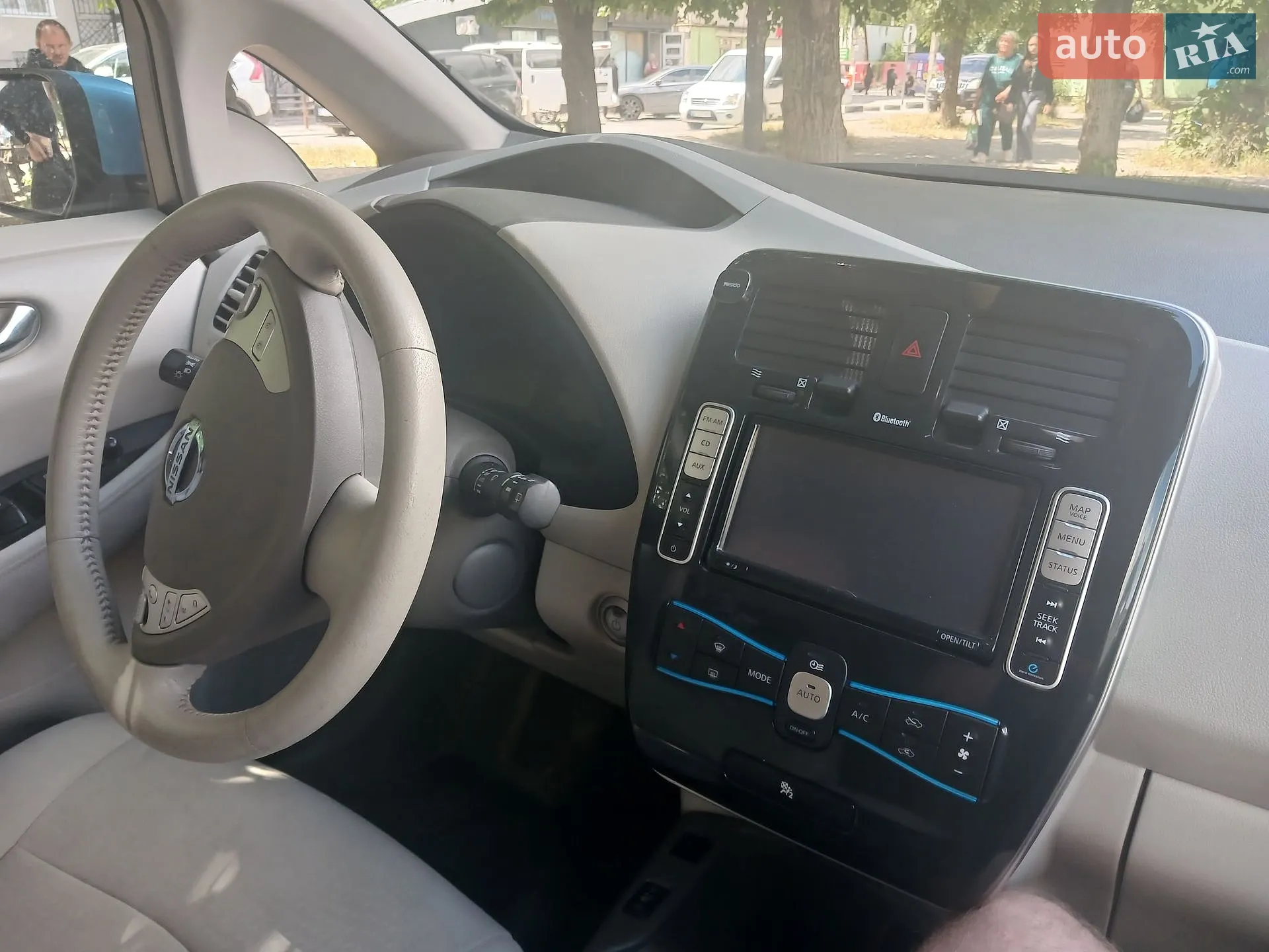 2012 Nissan Leaf - мініатюра 6