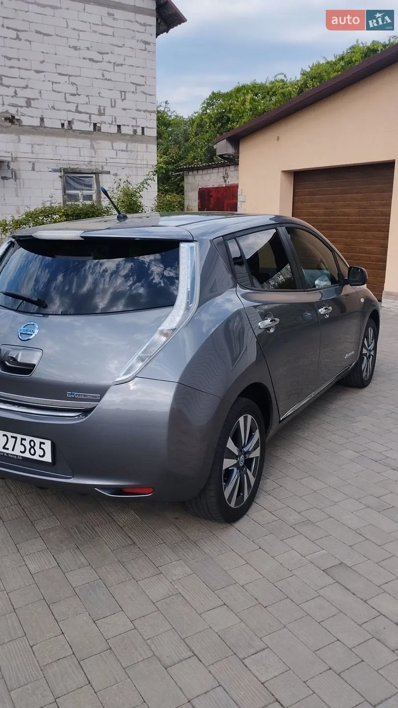 2013 Nissan Leaf - мініатюра 4