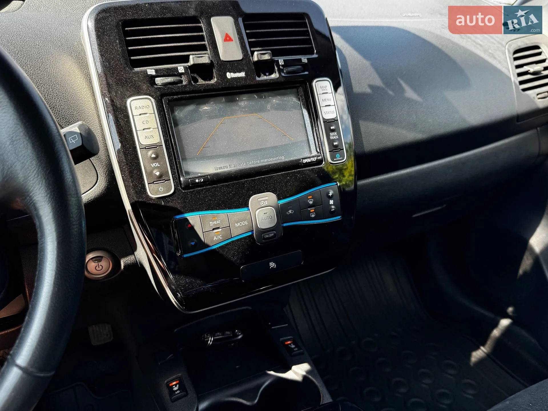 2016 Nissan Leaf - мініатюра 30