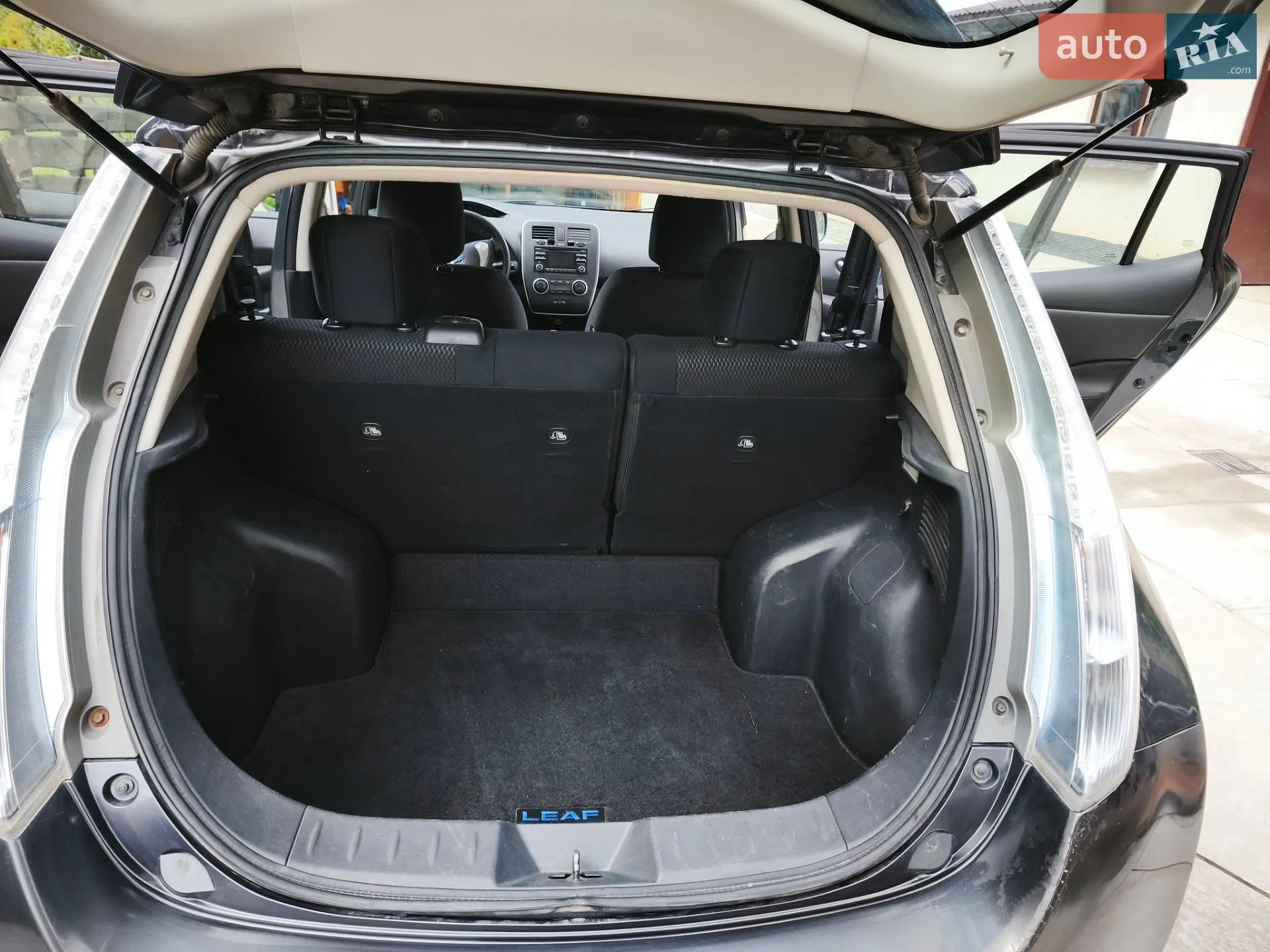 2014 Nissan Leaf - мініатюра 25