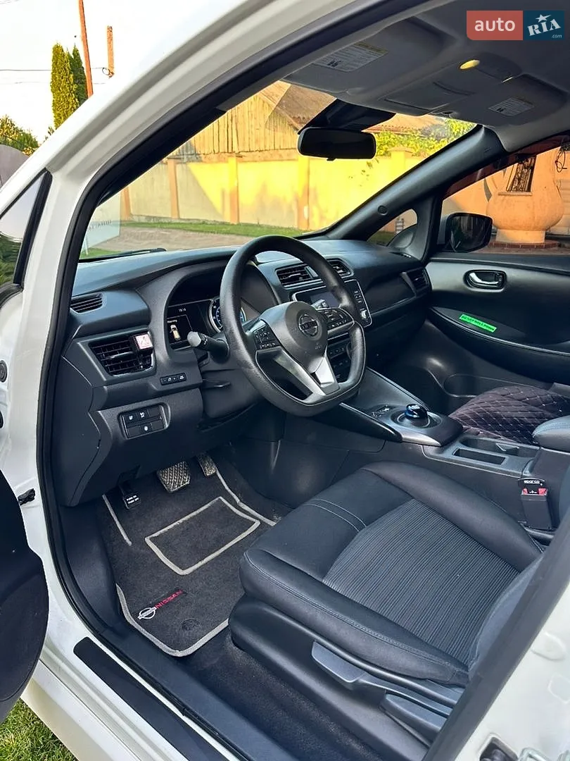 2022 Nissan Leaf - мініатюра 9