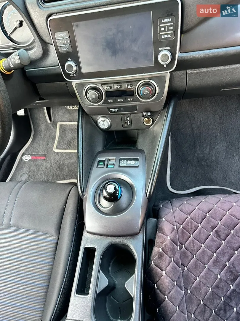 2022 Nissan Leaf - мініатюра 12